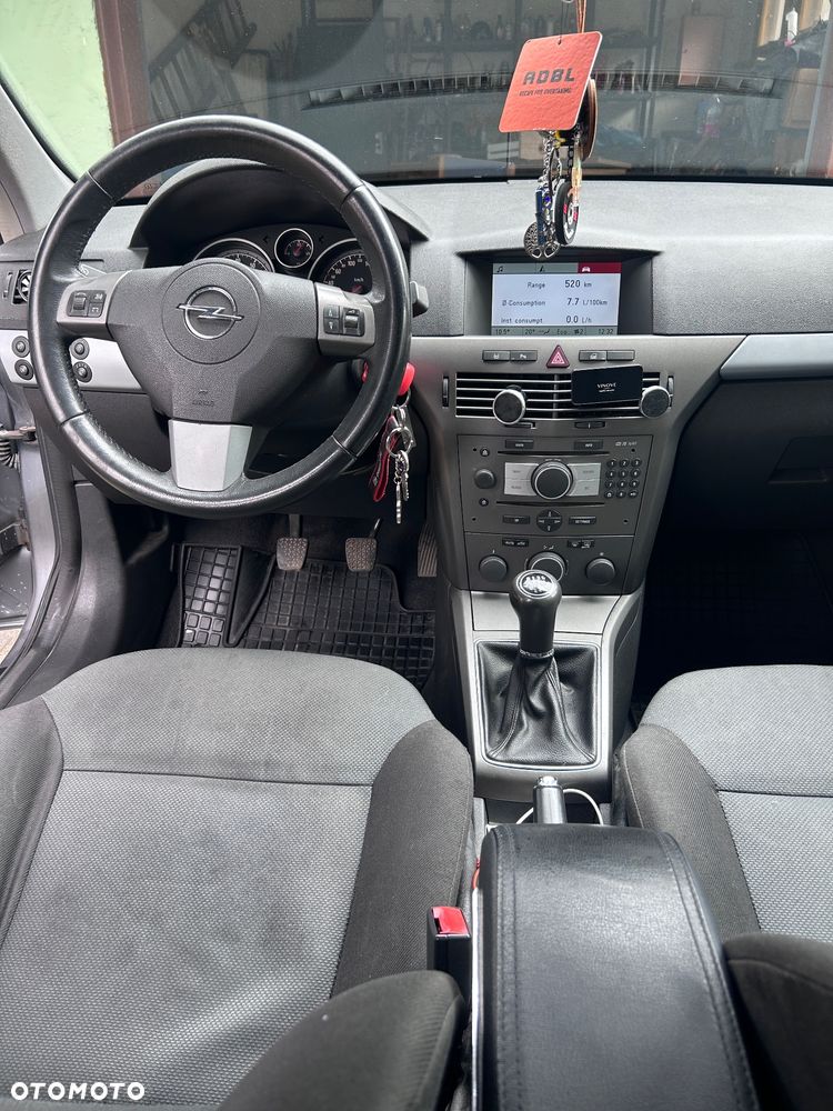 Opel Astra - 4