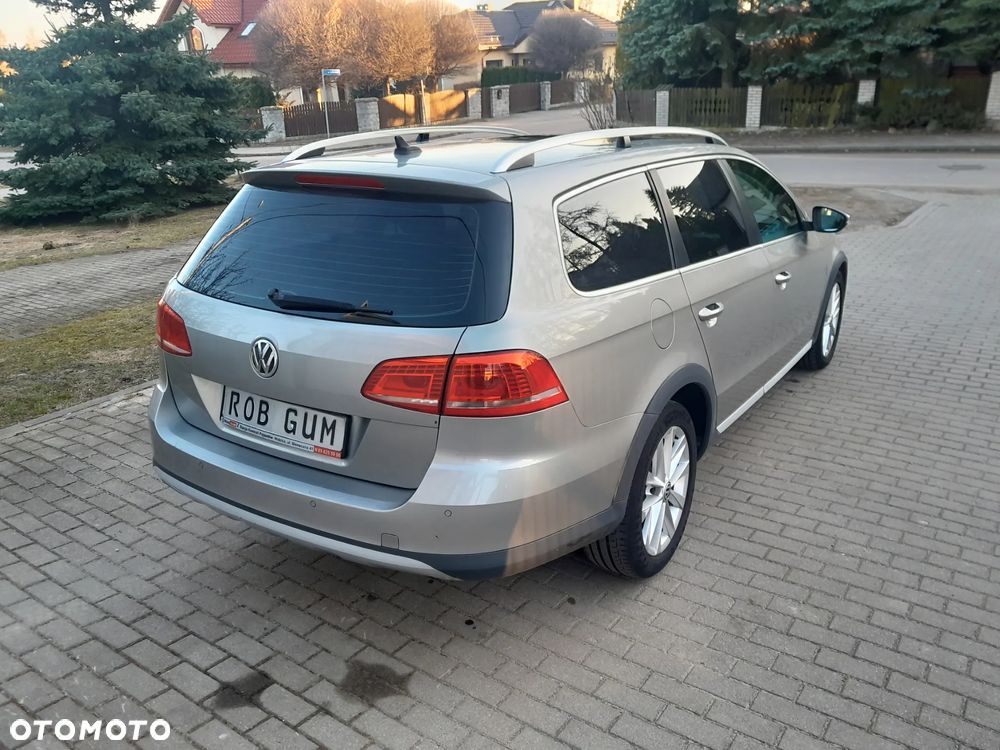 Volkswagen Passat Variant 2.0 TDI 4Mot Highline - 5