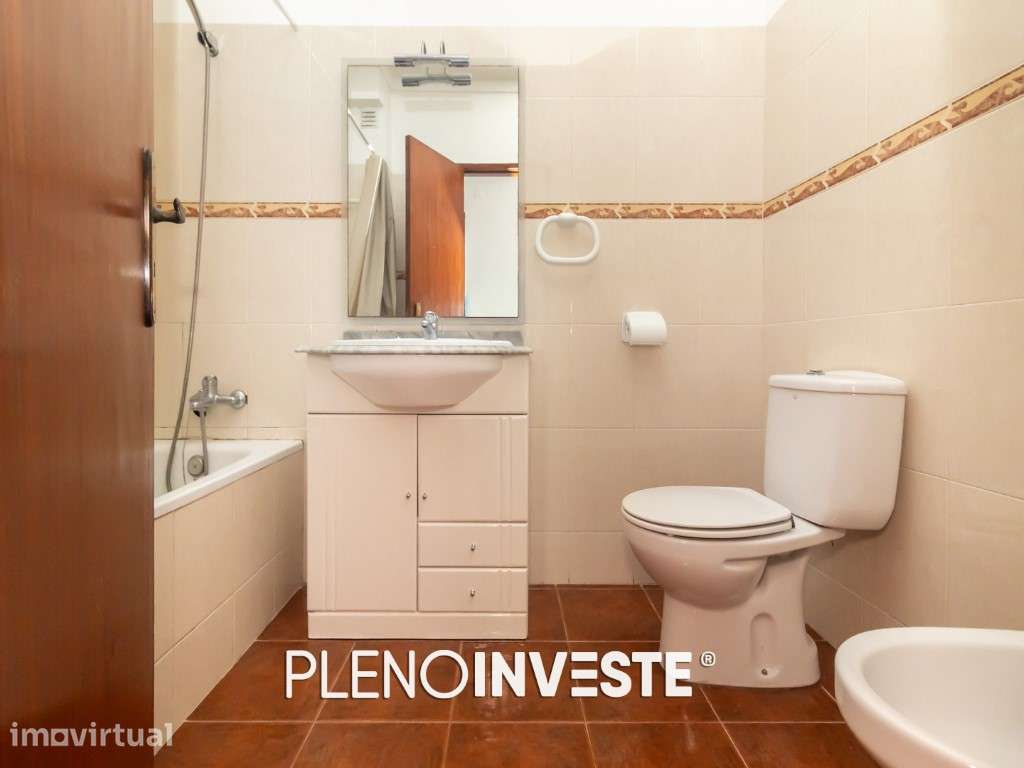 Apartamento T2 na Torre da Marinha - Grande imagem: 4/26