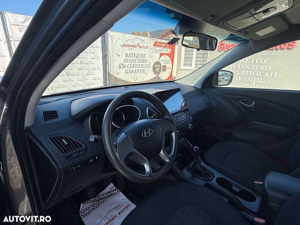 Hyundai ix35 1.7 CRDI 2WD Comfort - 17