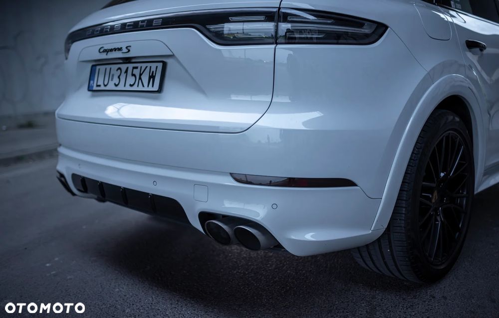 Porsche Cayenne S - 14