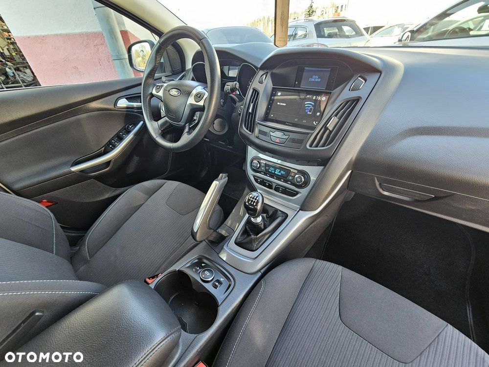 Ford Focus 1.6 EcoBoost Gold X (Edition) - 18