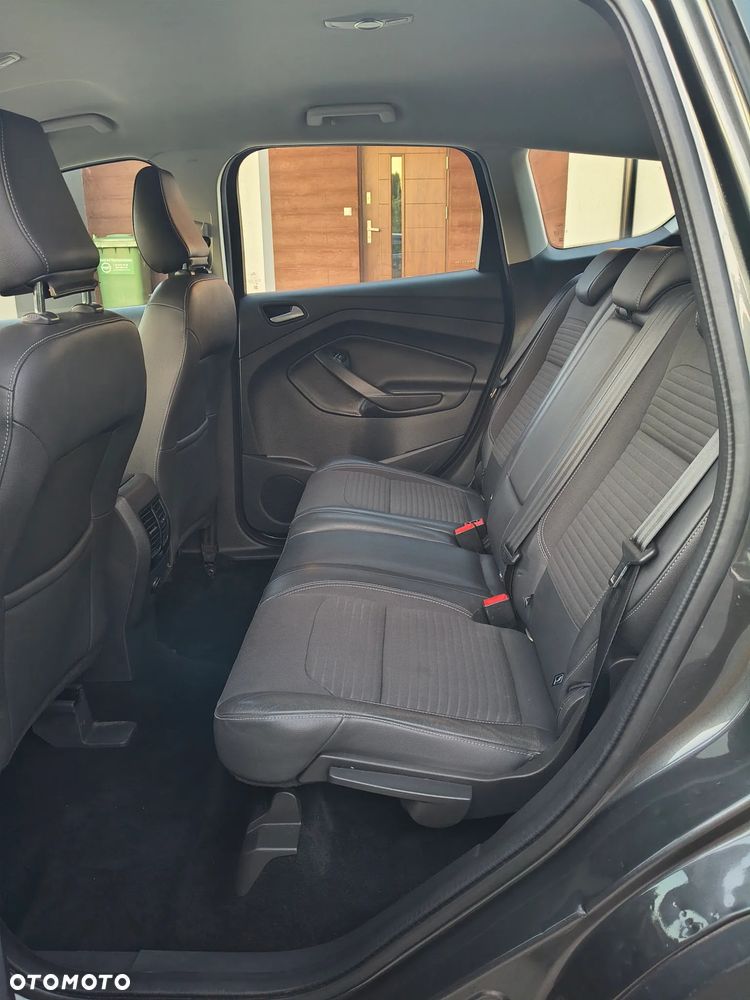 Ford Kuga 2.0 TDCi 2x4 Business Edition - 11