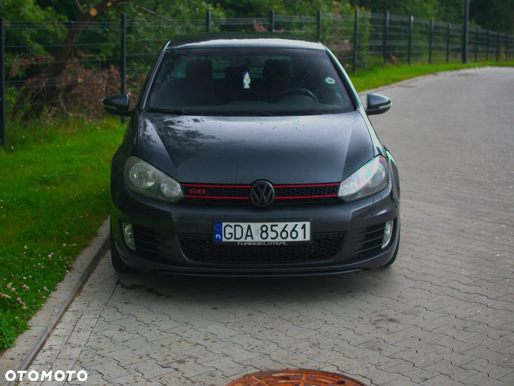 Volkswagen Golf 2.0 TSI GTI - 3