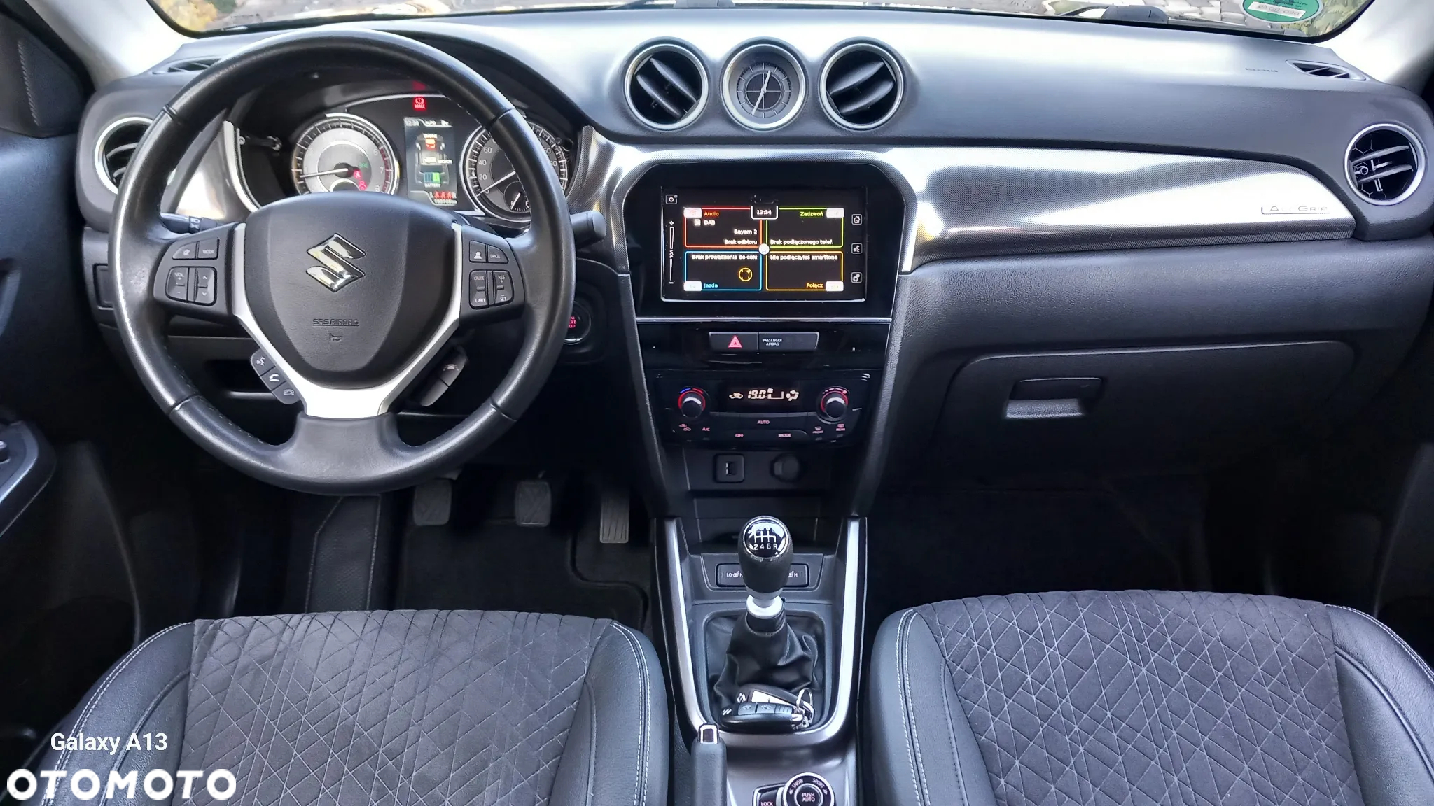 Suzuki Vitara 1.4 Boosterjet SHVS Elegance Sun 4WD - 24