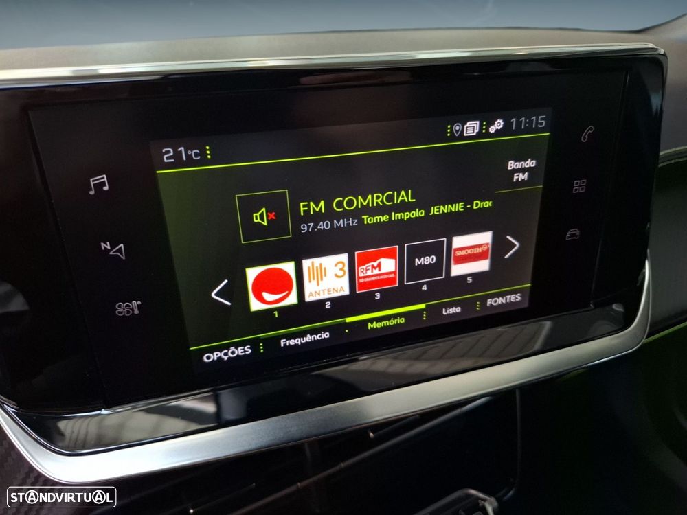 Peugeot 2008 1.2 PureTech GT EAT8 - 19