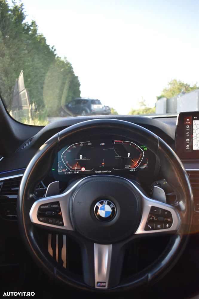 BMW Seria 5 520d xDrive AT - 3
