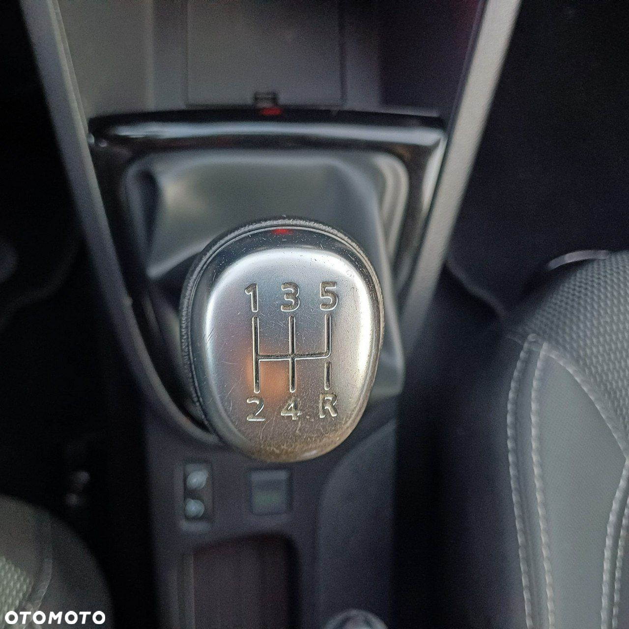 Renault Clio - 16