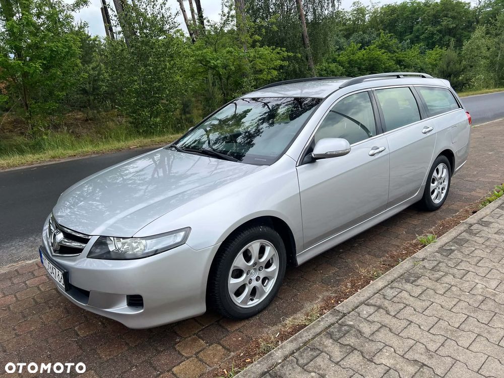 Honda Accord 2.0 Comfort - 2
