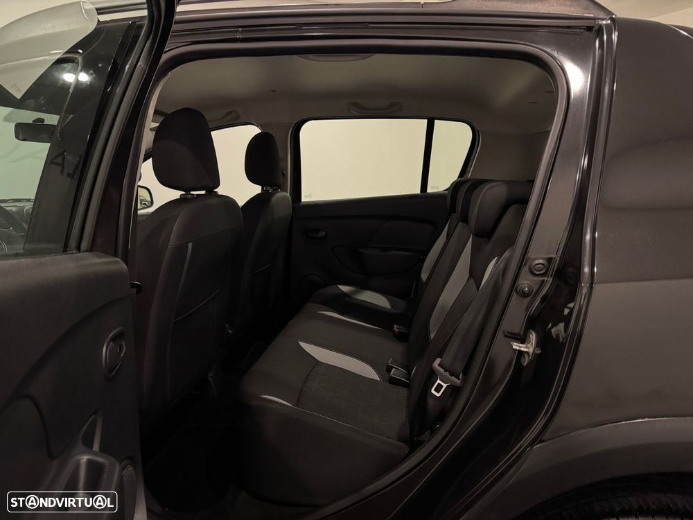 Dacia Sandero 0.9 TCe Stepway - 27