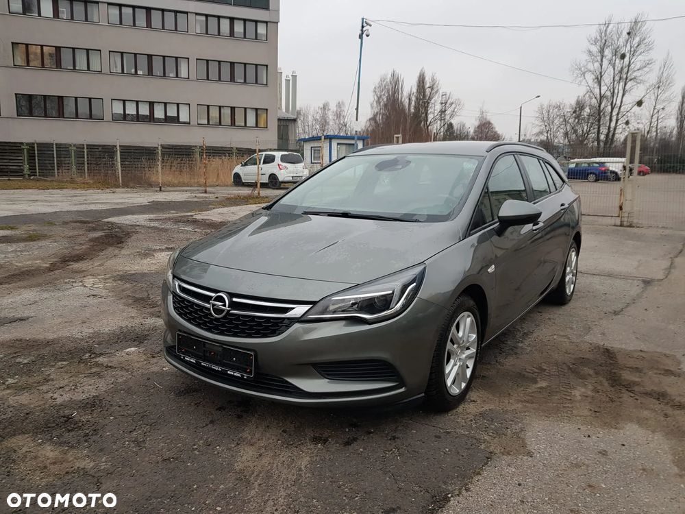 Opel Astra 1.6 D (CDTI) Start/Stop Edition - 1