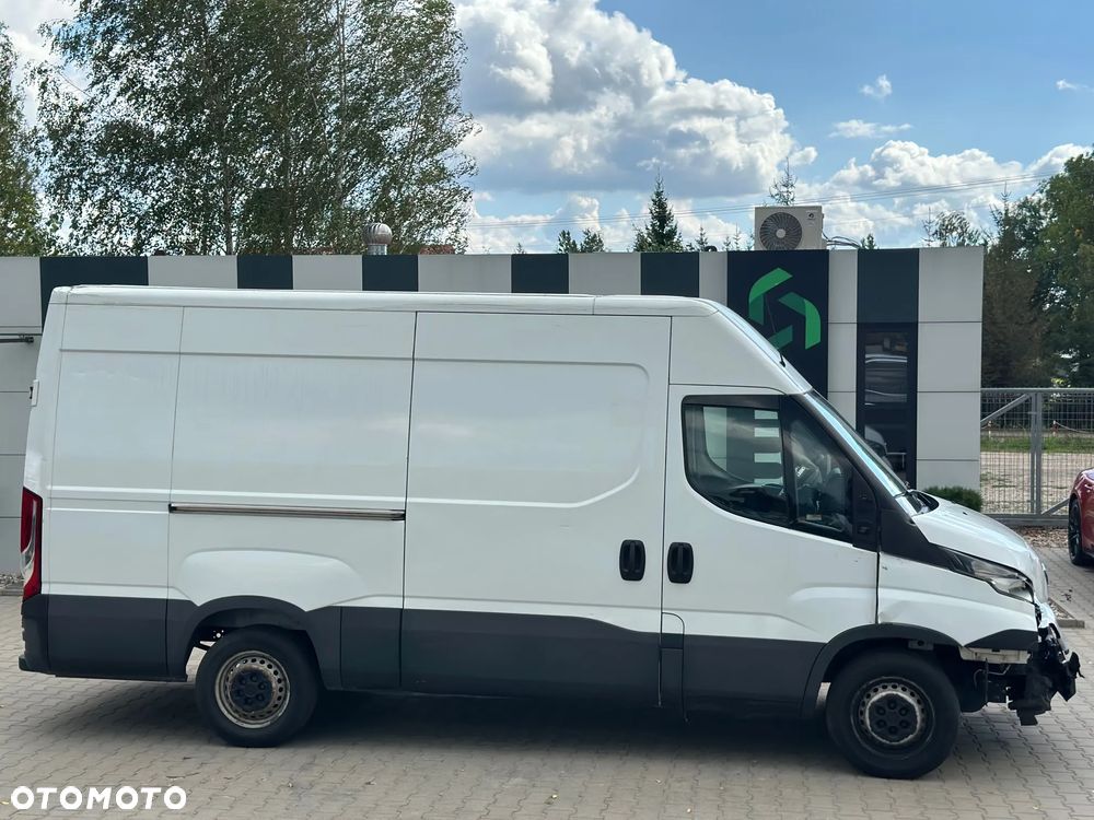Iveco 35S16 - 4