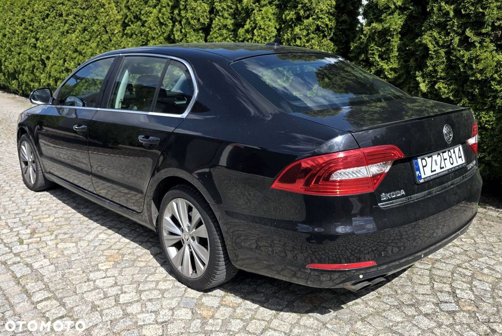 Skoda Superb 2.0 TSI Elegance DSG - 4