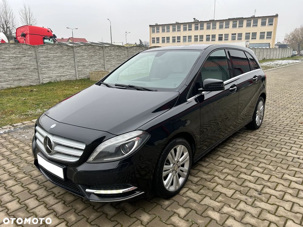Mercedes-Benz Klasa B - 1