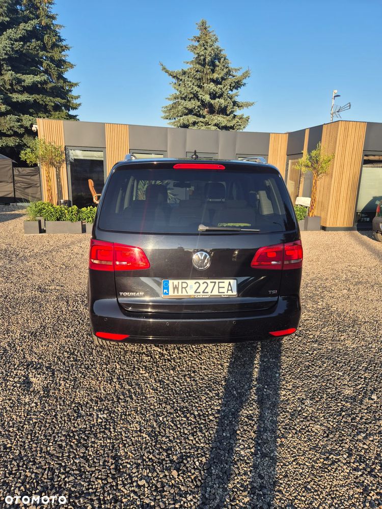 Volkswagen Touran 1.4 TSI Highline Perfectline DSG - 17