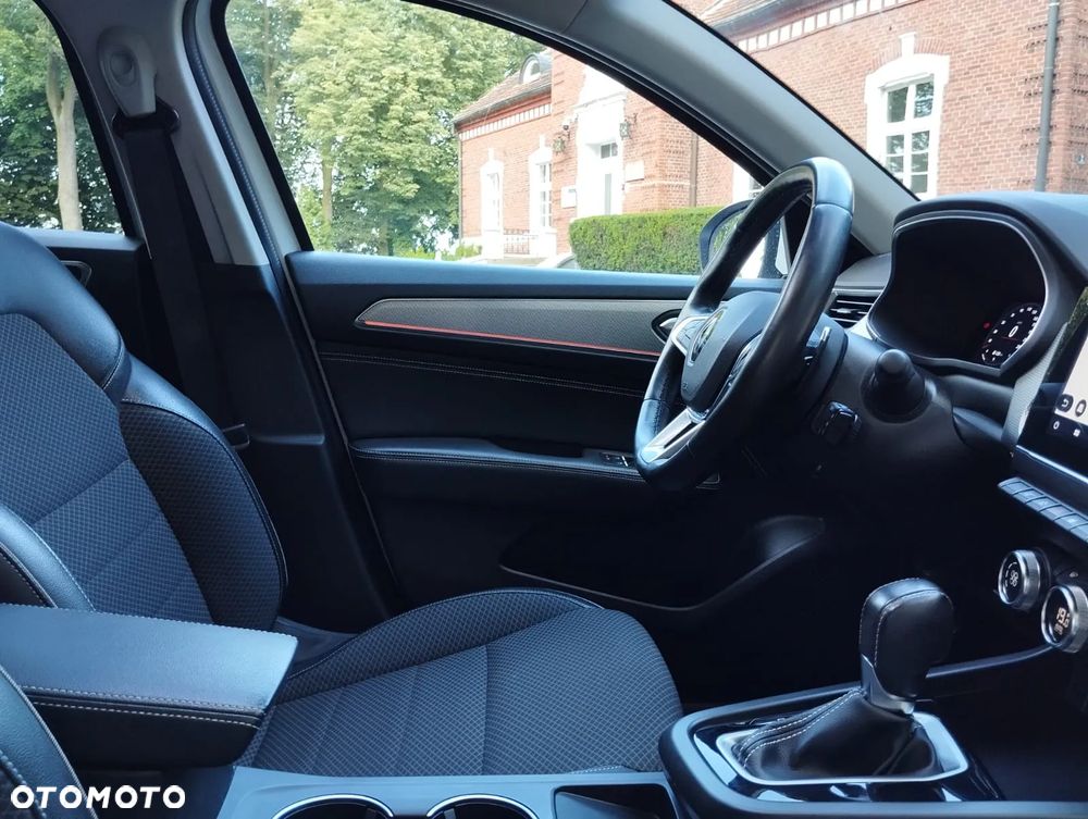 Renault Arkana TCe Mild Hybrid 140 EDC Evolution - 19