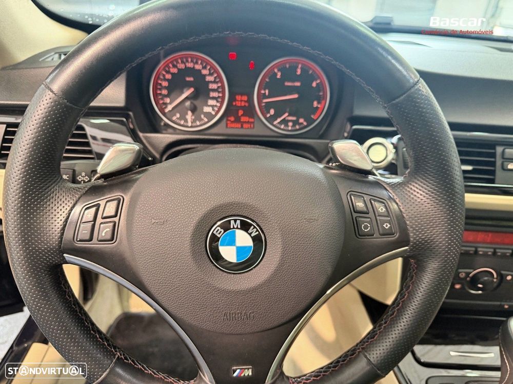 BMW 335 d Auto - 21