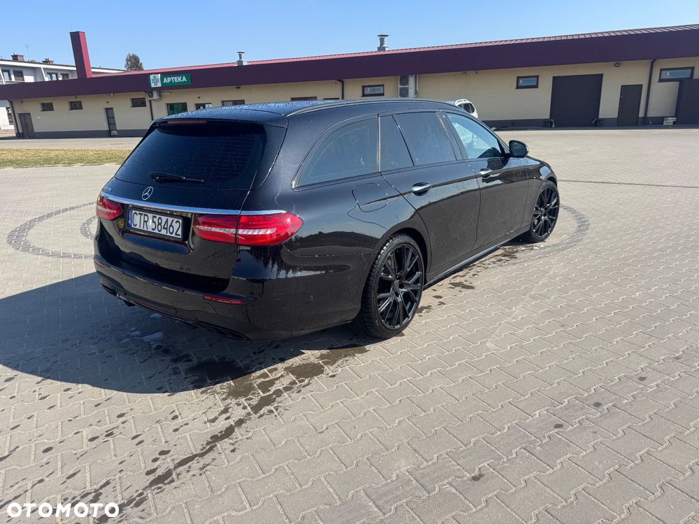 Mercedes-Benz Klasa E - 6