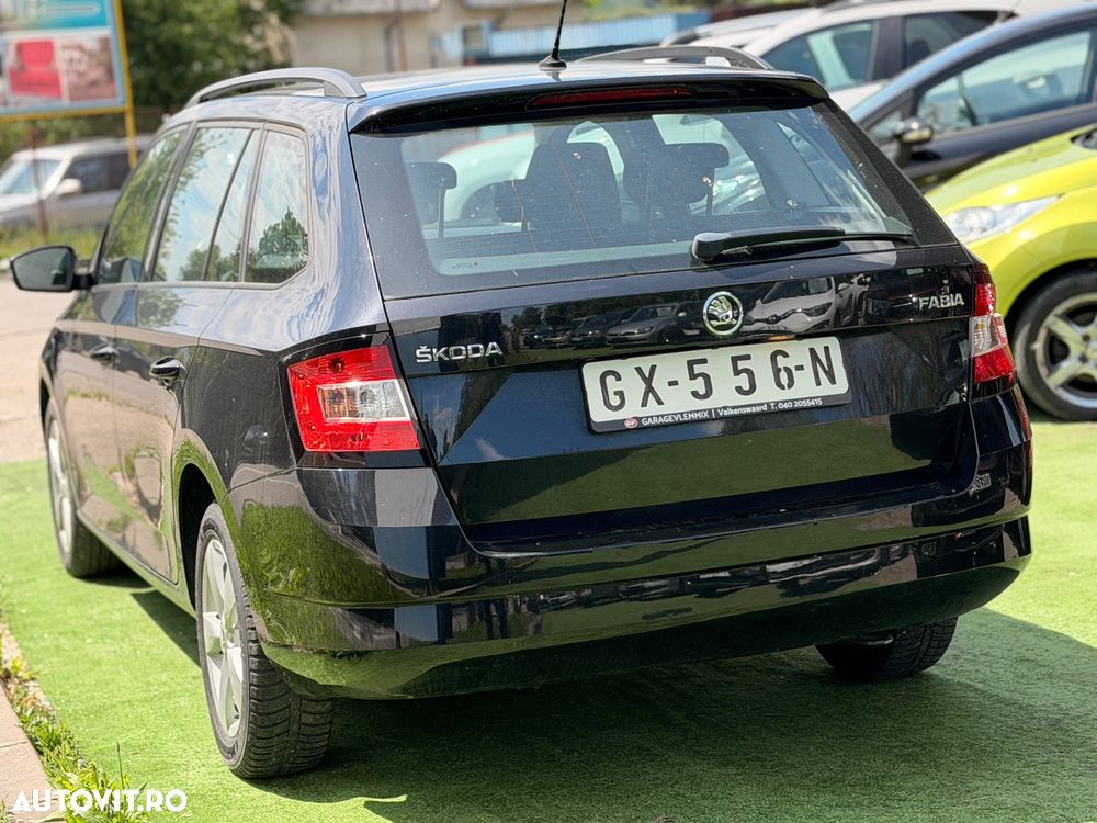 Skoda Fabia - 11