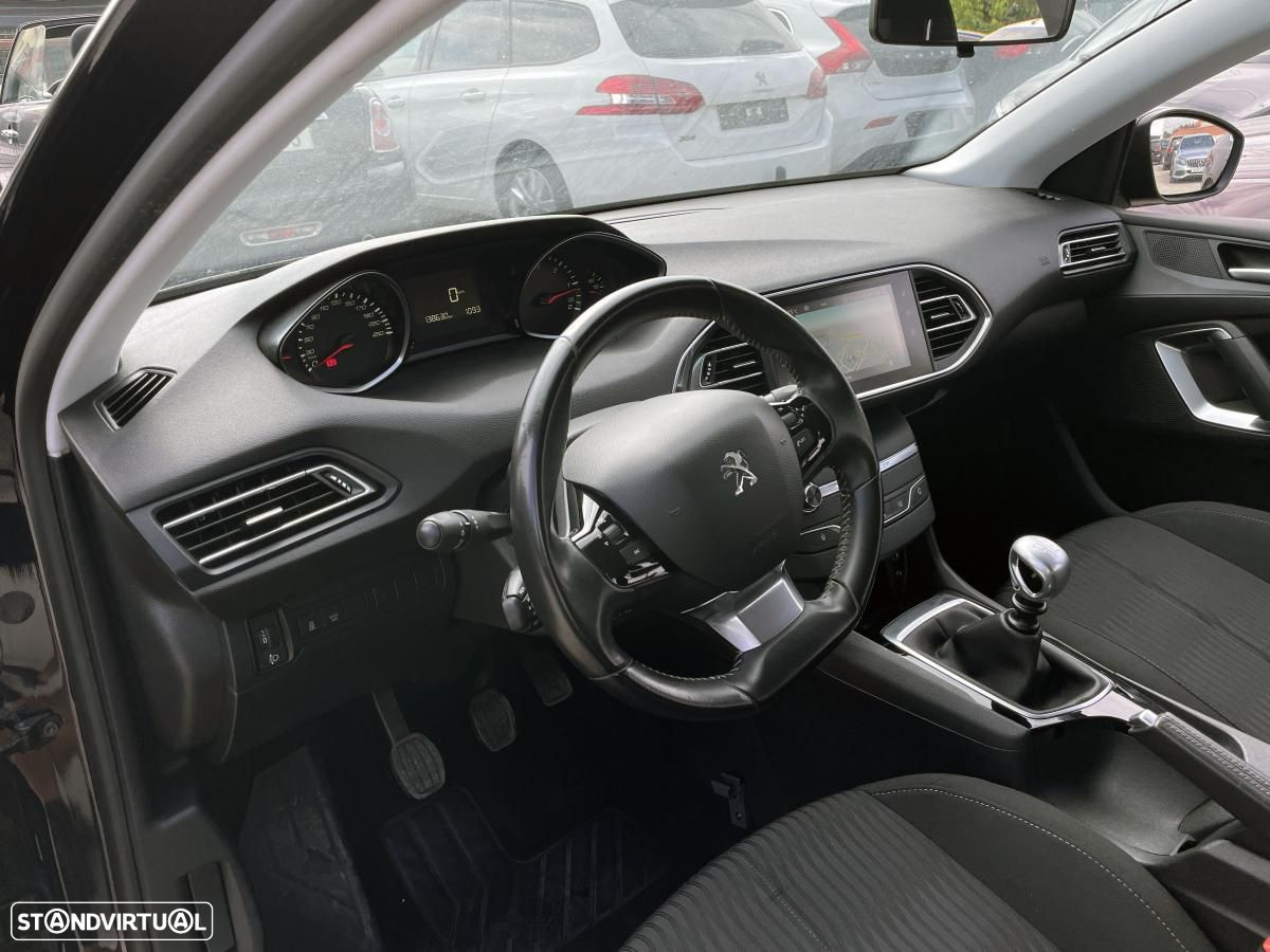 Peugeot 308 1.6 BlueHDi Style - 12