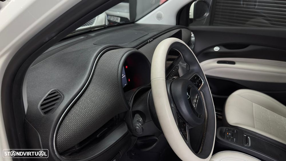 Fiat 500e La Prima - 19