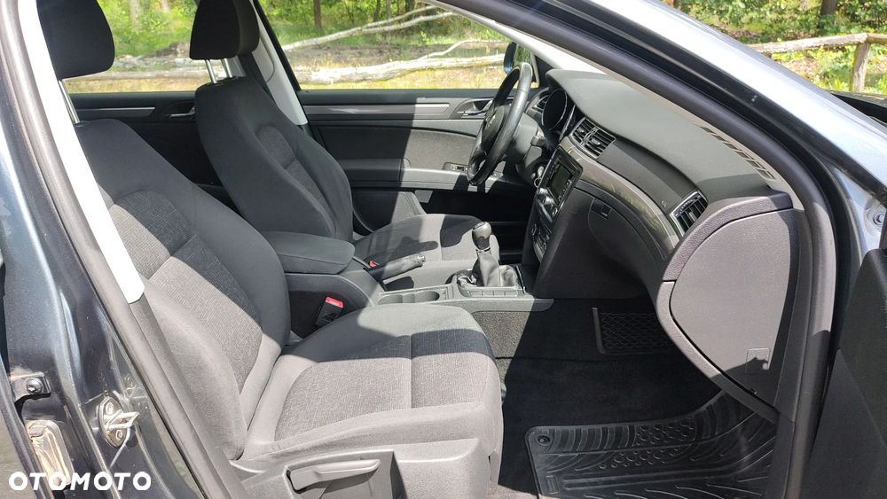 Skoda Superb - 19