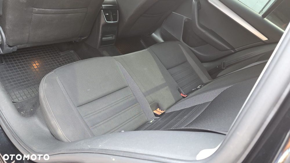 Opel Insignia - 13