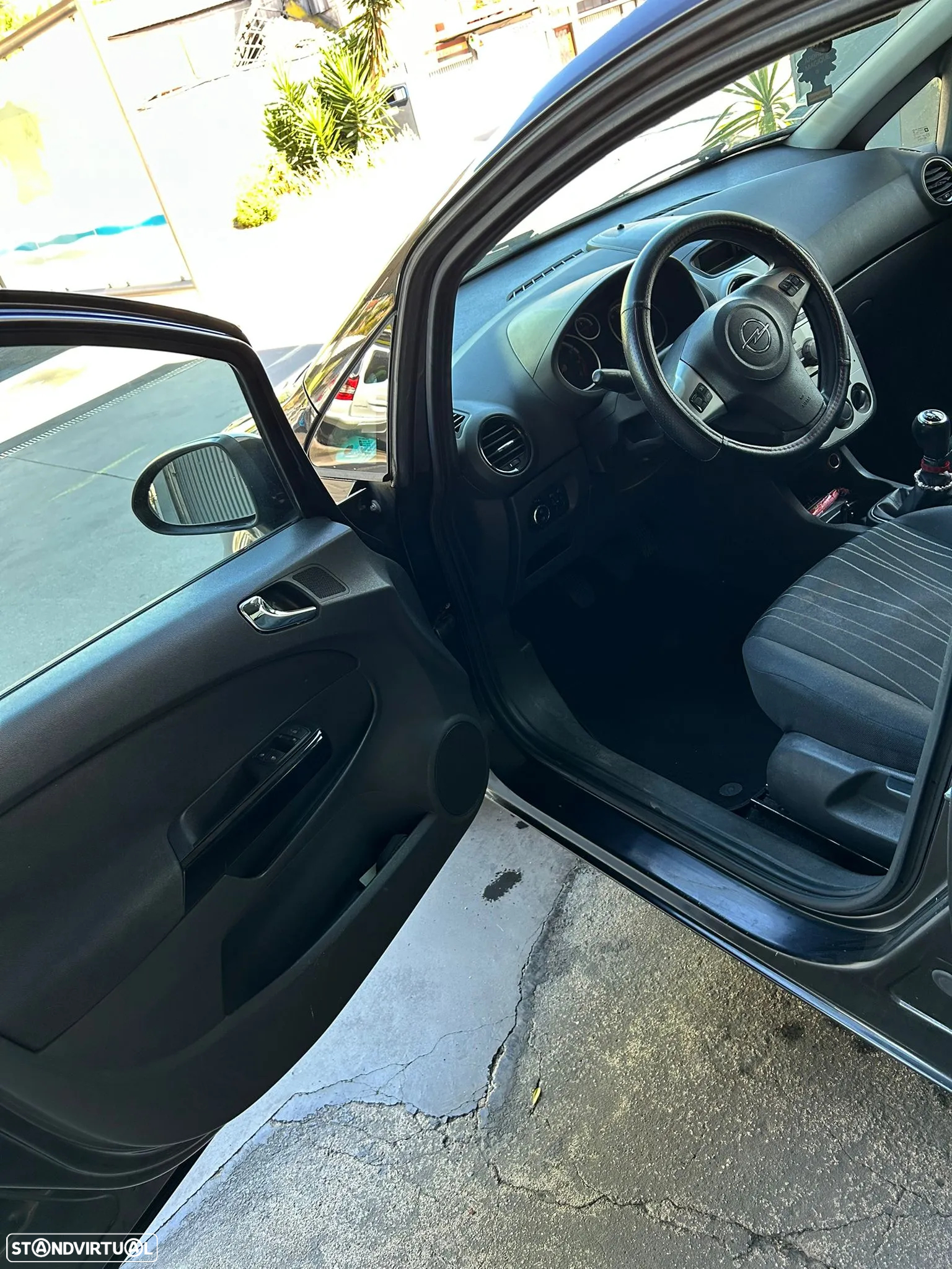 Opel Corsa - 11