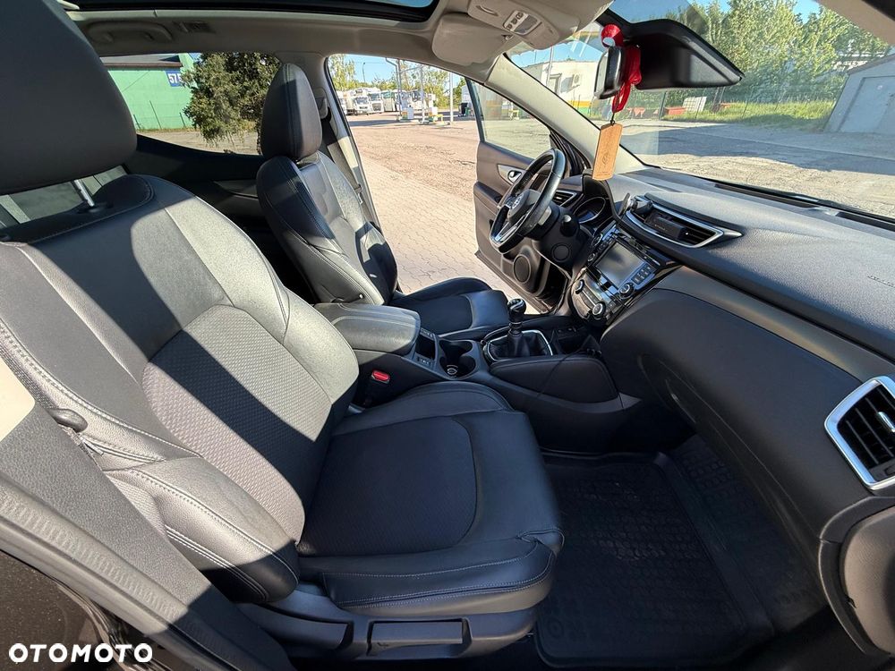 Nissan Qashqai 1.5 dCi Tekna+ - 16