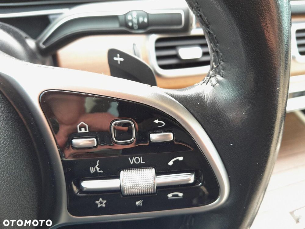 Mercedes-Benz GLE - 27