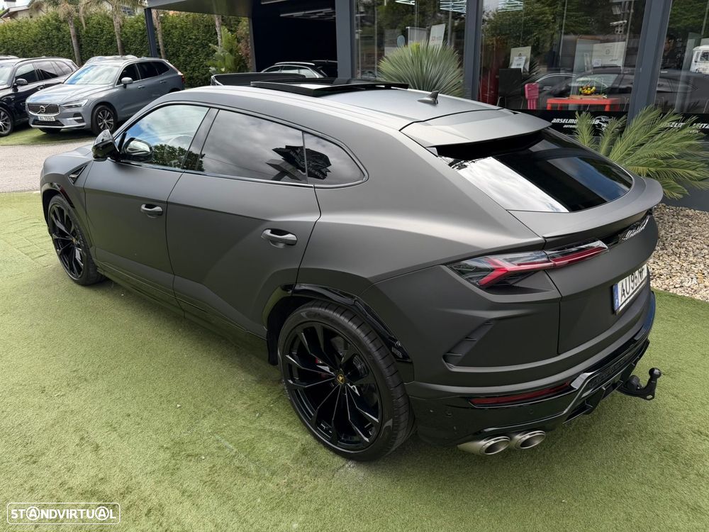 Lamborghini Urus 4.0 V8 - 21