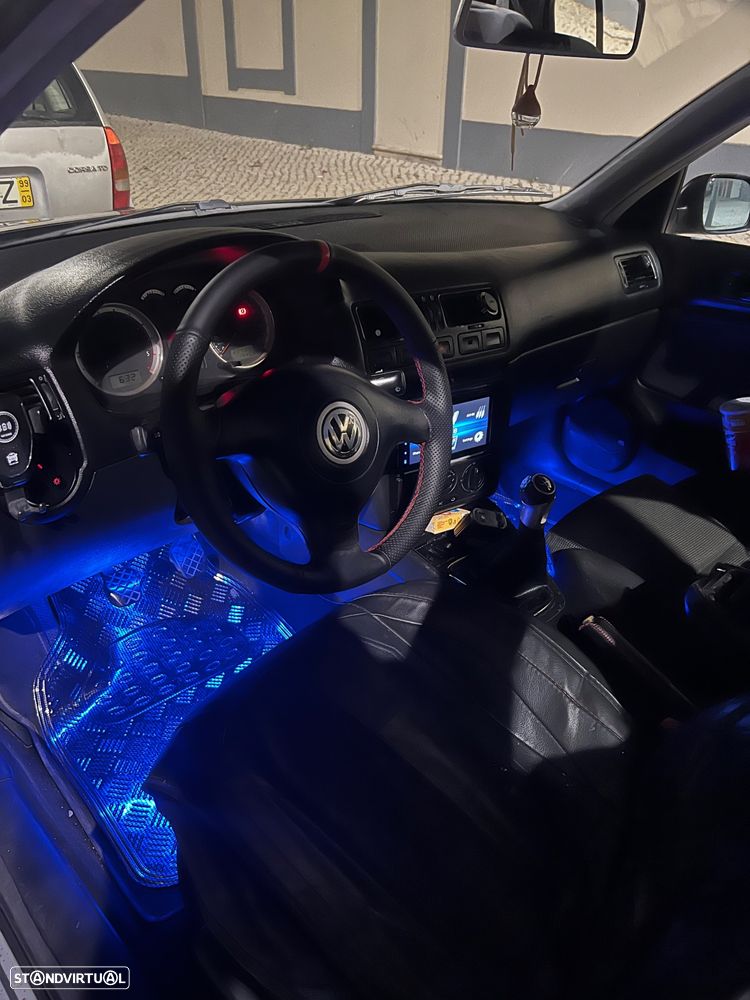 VW Bora 1.9 TDi Highline - 3