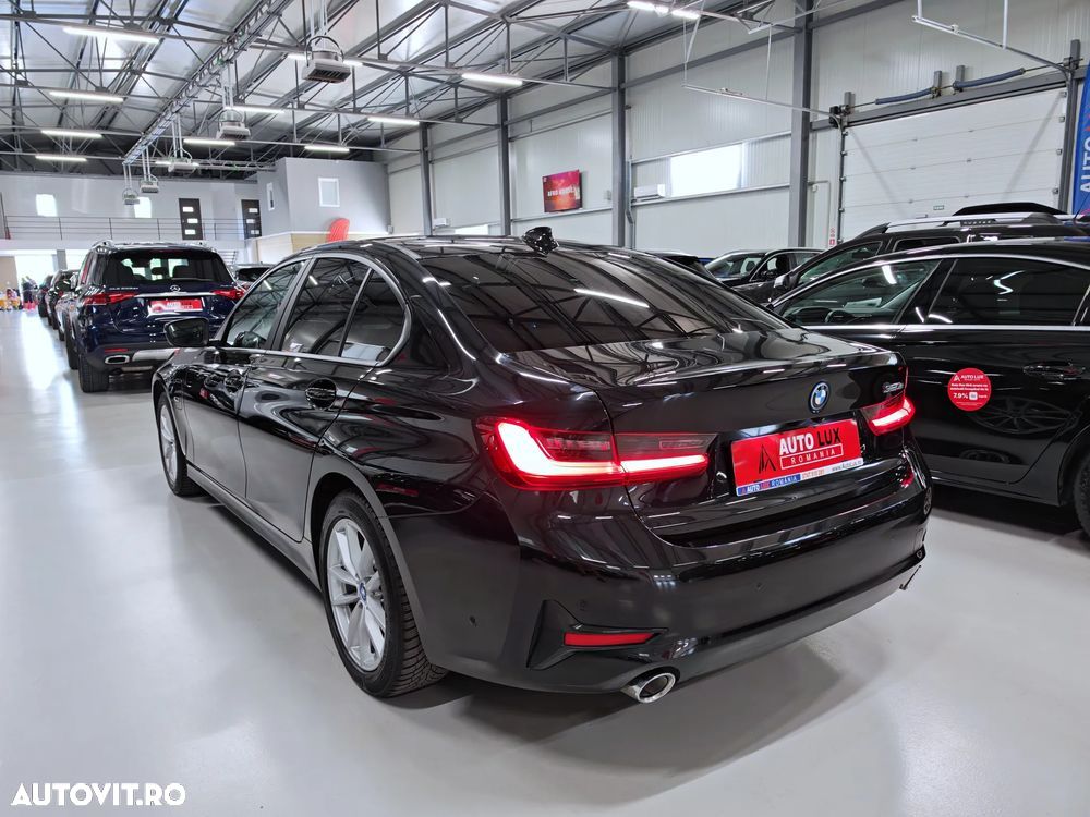 BMW Seria 3 330e Aut. Advantage - 5