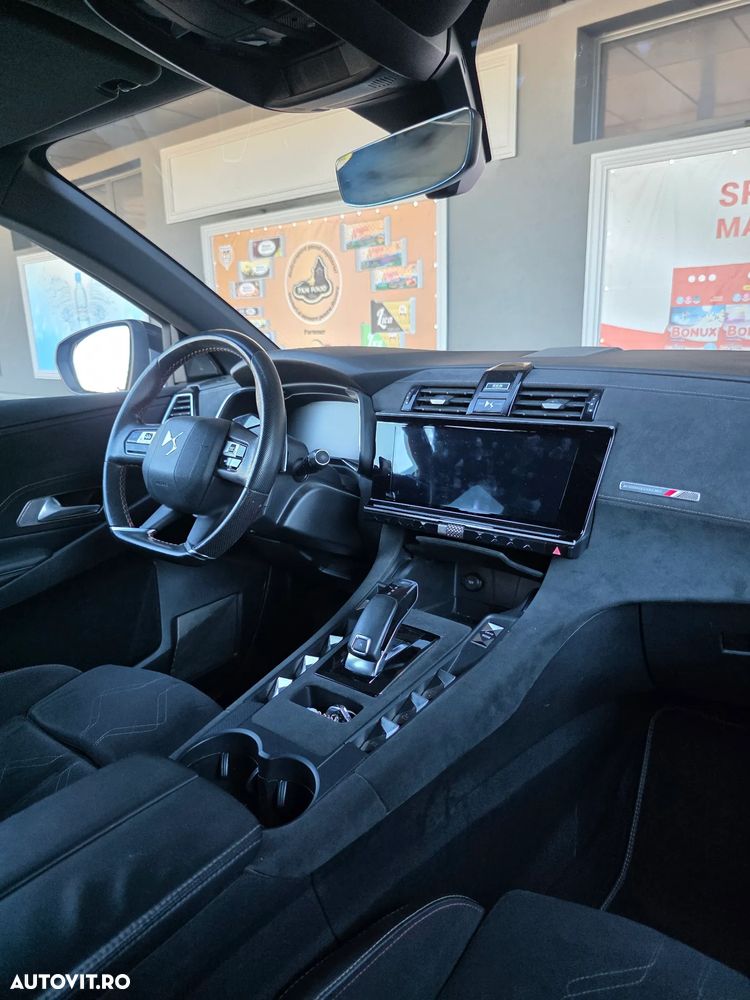 DS Automobiles DS 7 Crossback - 36