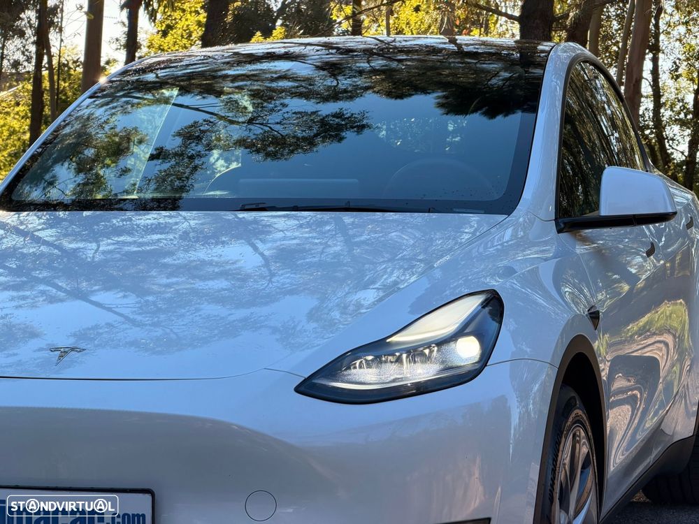 Tesla Model Y Long Range Tração Integral - 24