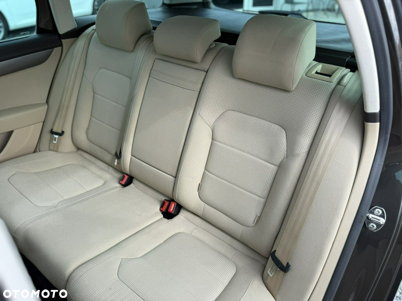Volkswagen Passat Variant 2.0 Blue TDI SCR Highline - 15