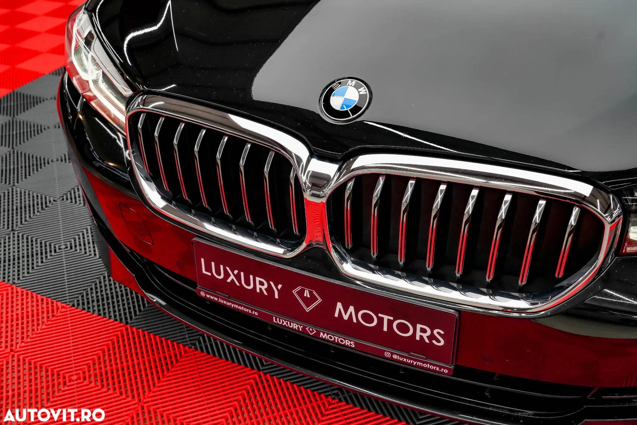 BMW Seria 5 520d Aut. Luxury Line - 16