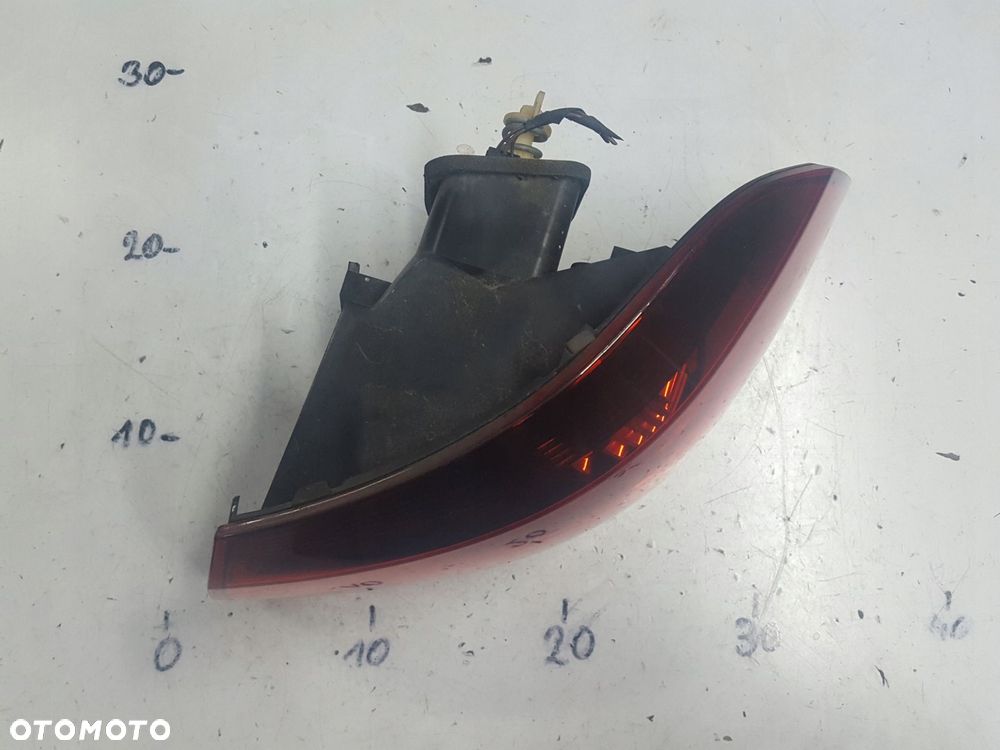 VW GOLF 6 VI 09-13r CABRIO LAMPA LED PRAWA TYŁ - 4