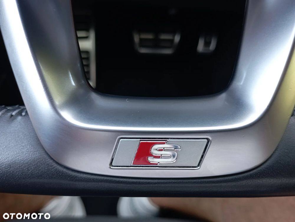 Audi Q8 50 TDI mHEV Quattro Tiptronic - 16
