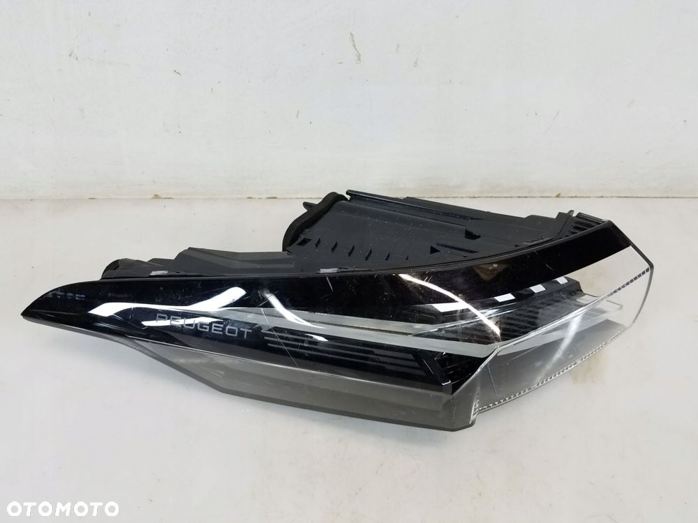 lampa tył peugeot 308 iii t10 hb - 4