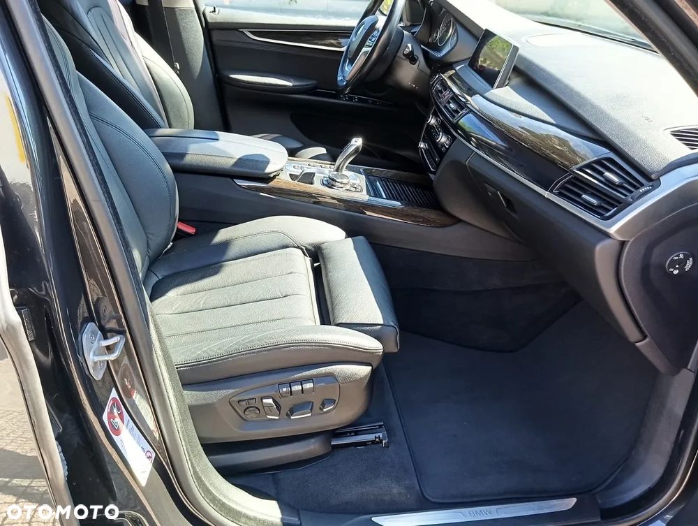 BMW X5 ver-xdrive25d - 16