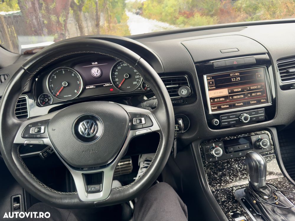Volkswagen Touareg - 10
