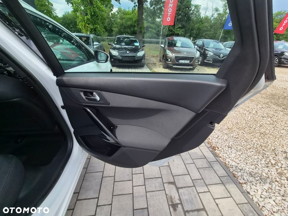 Peugeot 508 BlueHDi FAP 150 Stop&Start Allure - 22
