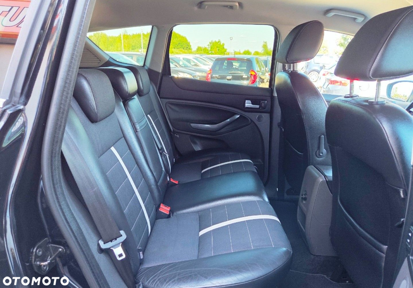 Ford Kuga - 9