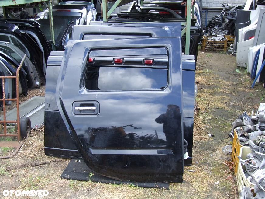 DRZWI prawy TYŁ HUMMER H2 - 1
