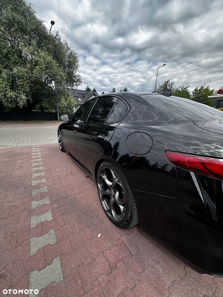 Alfa Romeo Giulia 2.0 Turbo Veloce TI Q4 - 15