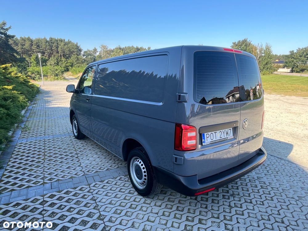 Volkswagen Transporter - 8