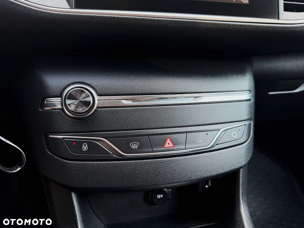 Peugeot 308 BlueHDi 130 Stop & Start Allure - 32