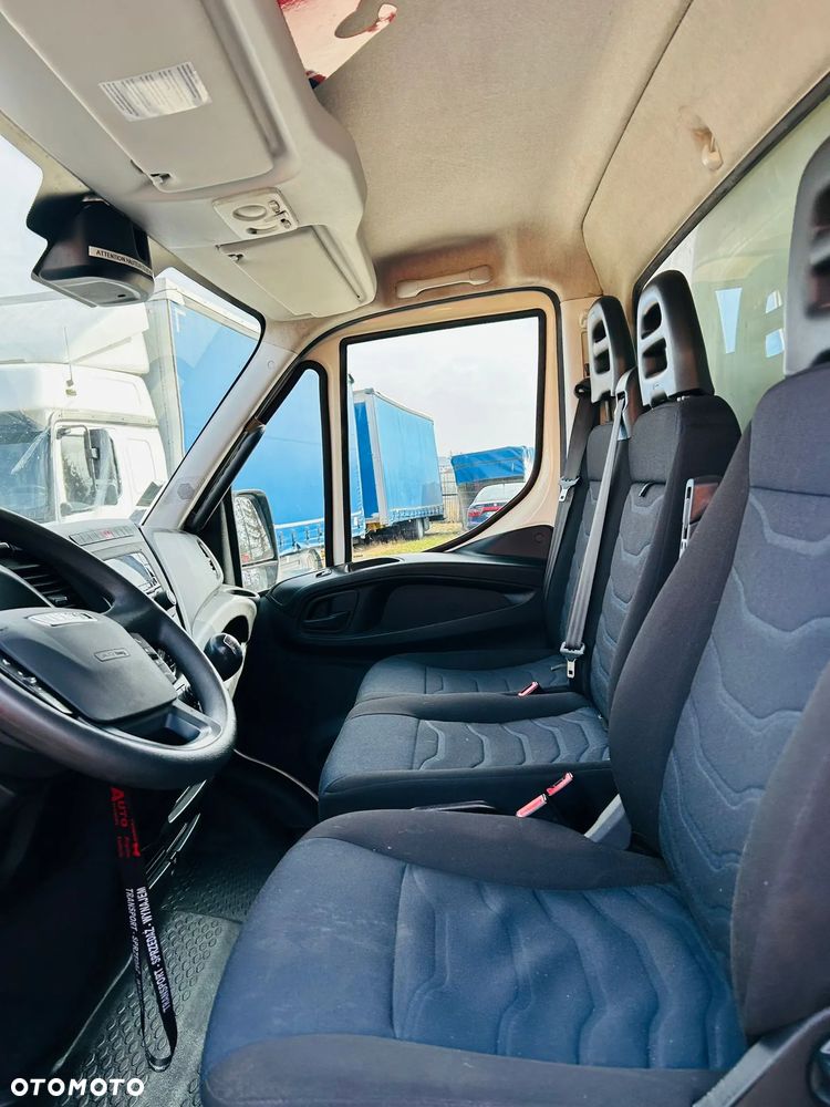 Iveco 35s16 - 17
