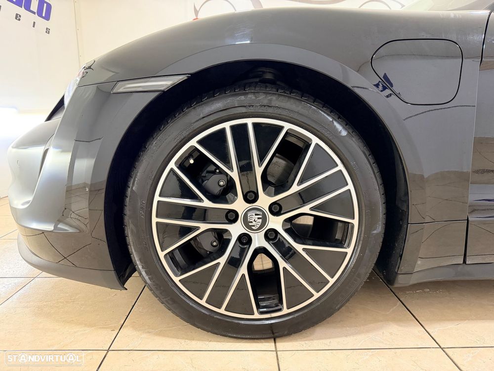 Porsche Taycan Standard - 10